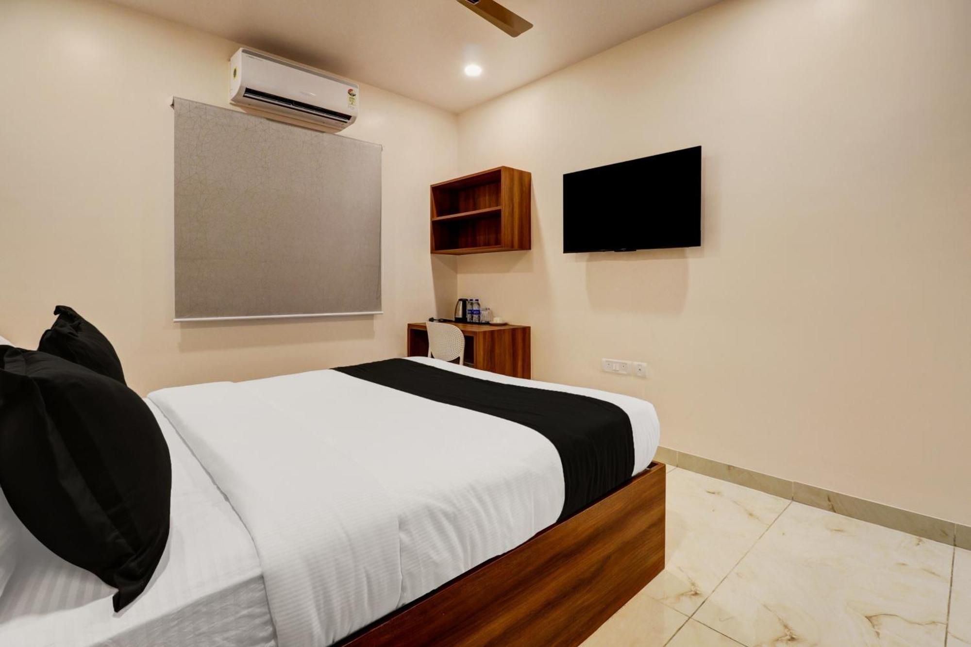 Super Townhouse Arekere Near Mithai Mahal Bangalore Exterior foto